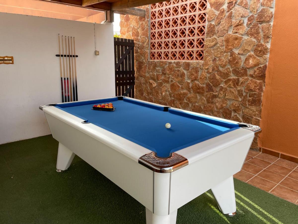 Villa Casa Piedra, Luxury Family Front Line Golf, Hot Tub,pool Table, 8 Pers, Caleta De Fuste